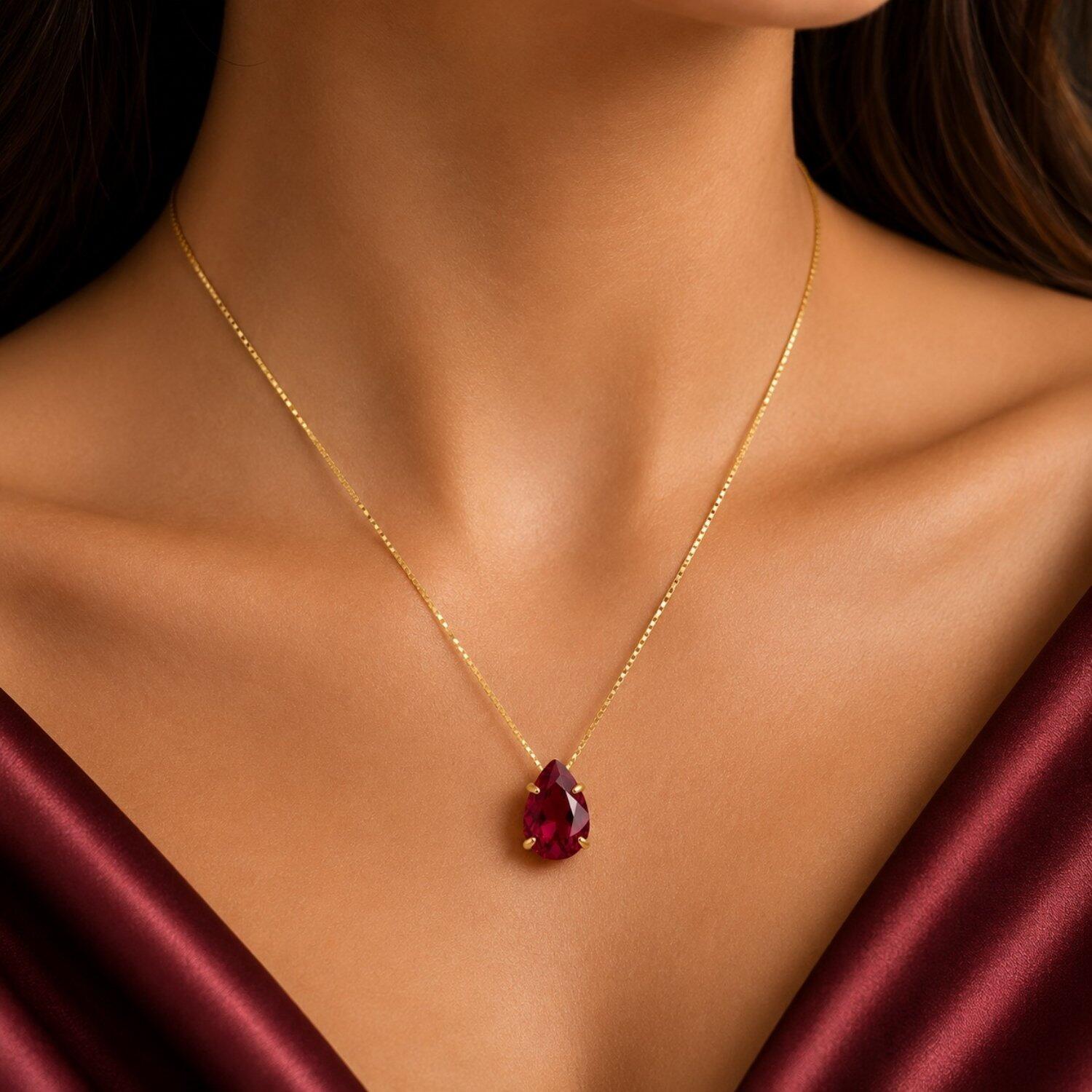 Colar Gota Zircônia Rubi Banhado a Ouro