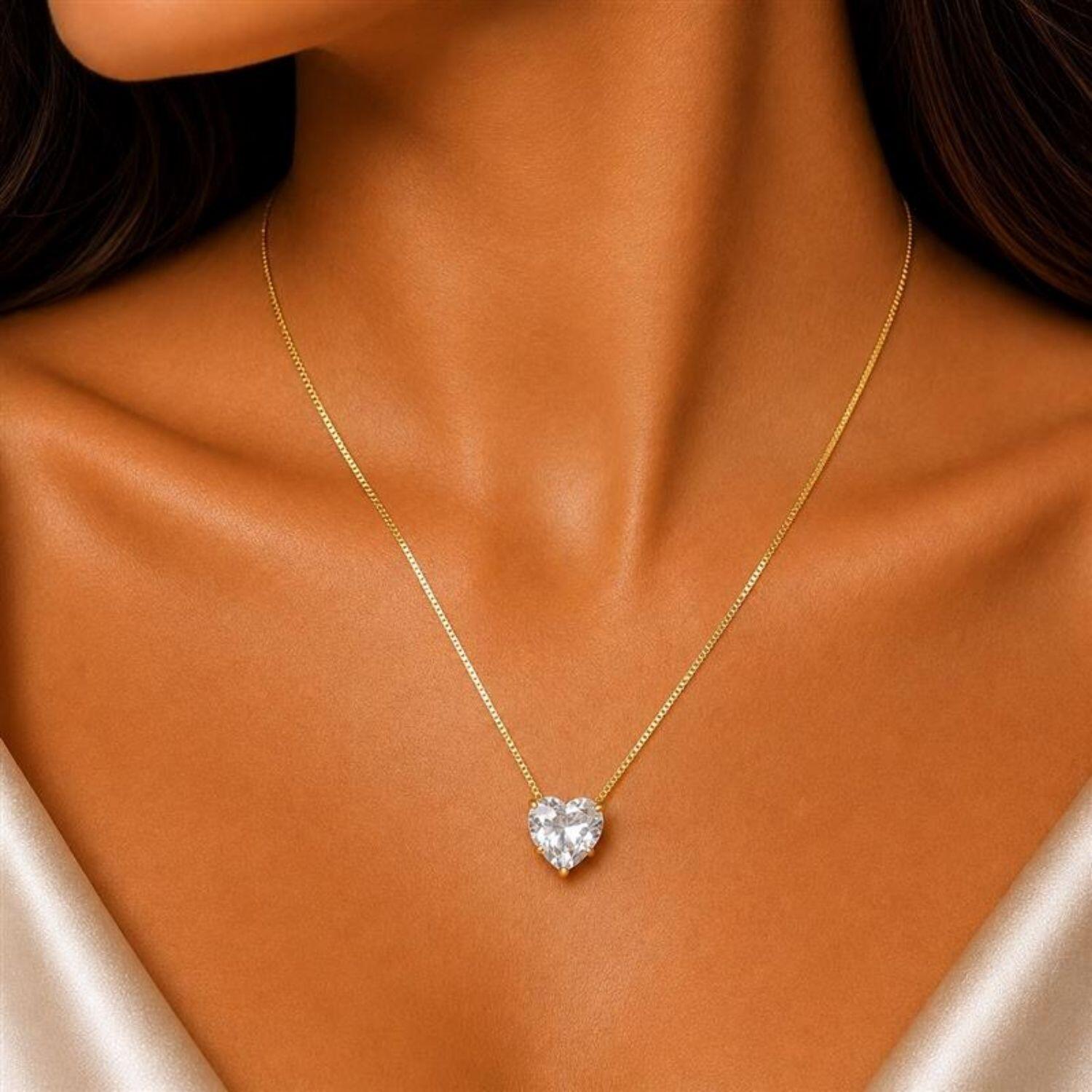 Colar Coração Zircônia Cristal Banhado a Ouro