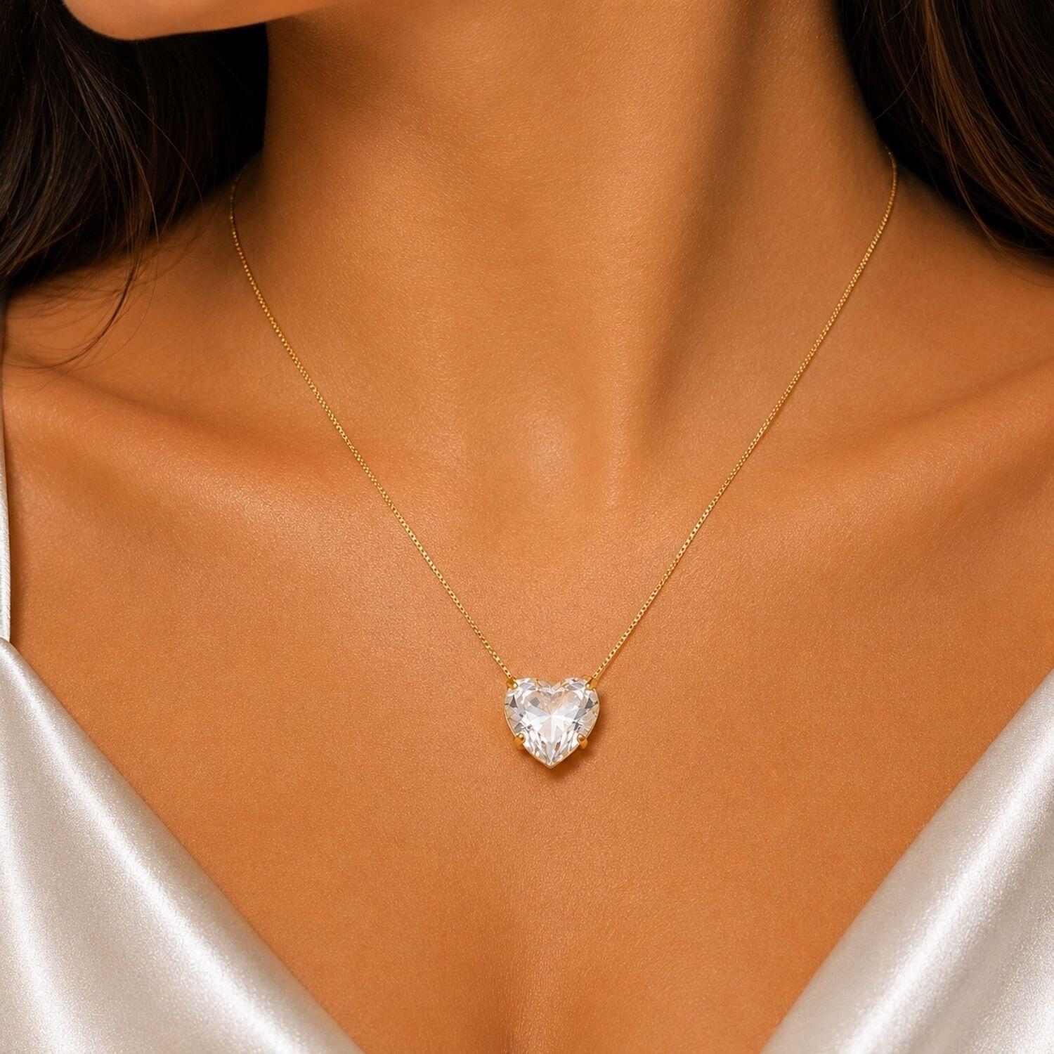 Colar Coração Zircônia Cristal Banhado a Ouro