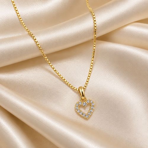 Choker Coração Vazado Micro Zircônia Banhado a Ouro