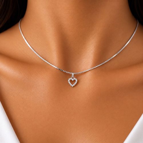 Choker Coração Vazado Micro Zircônia Banhado a Prata