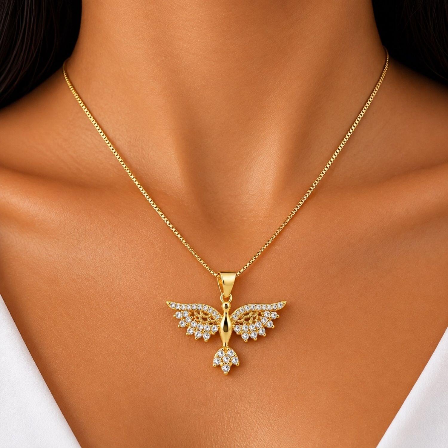 Colar Espírito Santo Micro Zircônia Cristal Banhado a Ouro