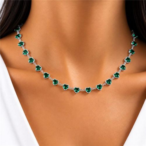 Colar Corações Cristal Esmeralda Banhado a Prata
