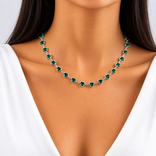 Colar Corações Cristal Esmeralda Banhado a Prata