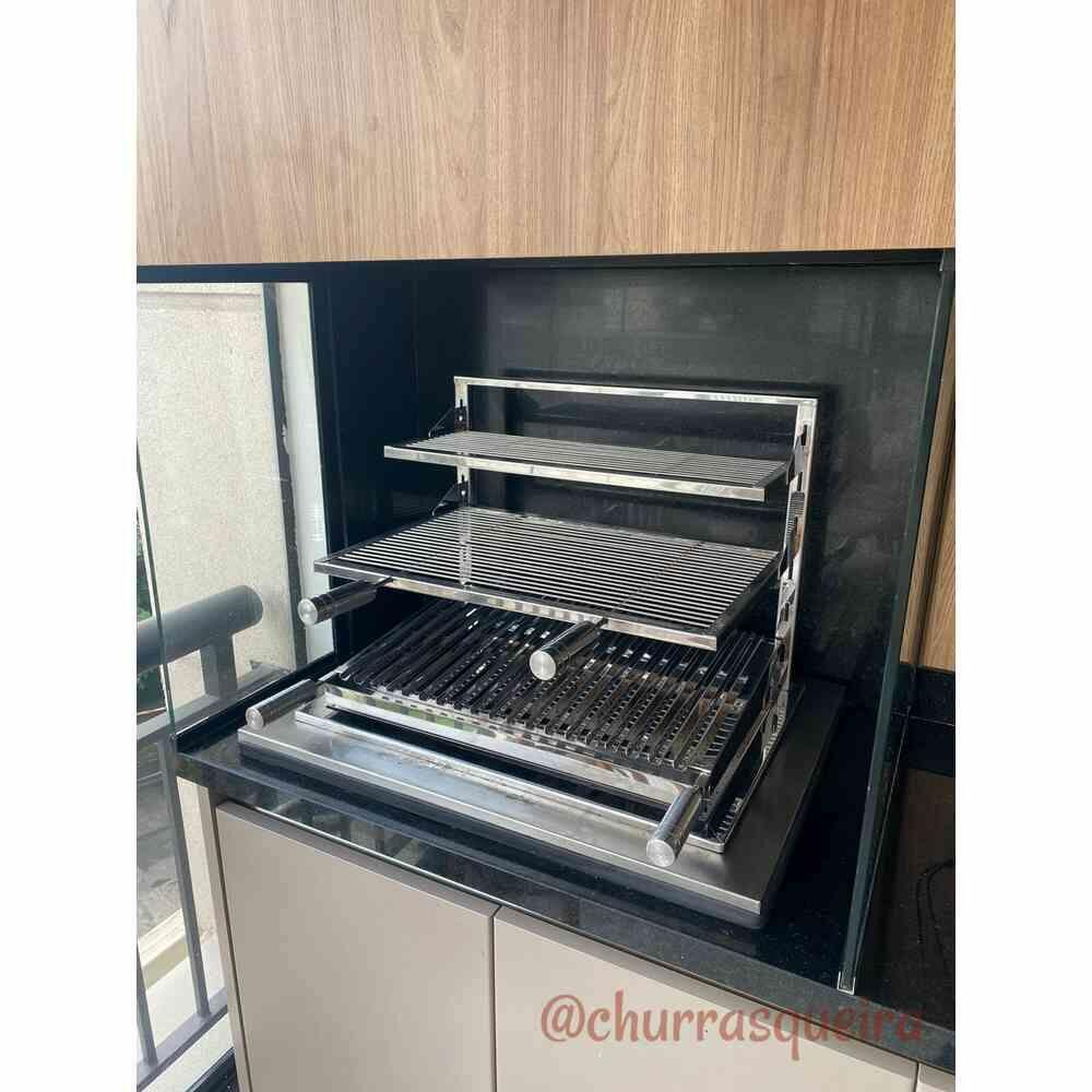 Suporte de Fundo Flutuante em Aço Inox Sob Medida