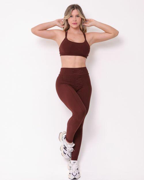 Conjunto Cal�a Legging B�sica Jacquard Comfy + Top Lu
