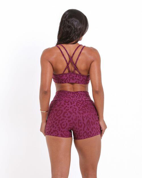 Conjunto Short Básico Curtinho New Onça Fit + Top Lu