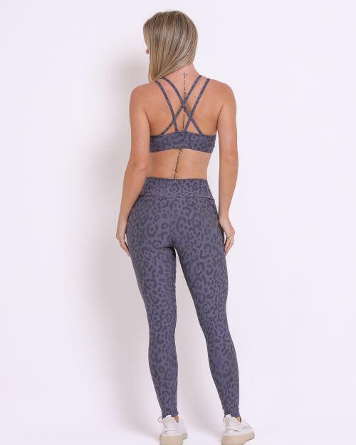 Conjunto Cal�a Legging B�sica New On�a Fit + Top Lu