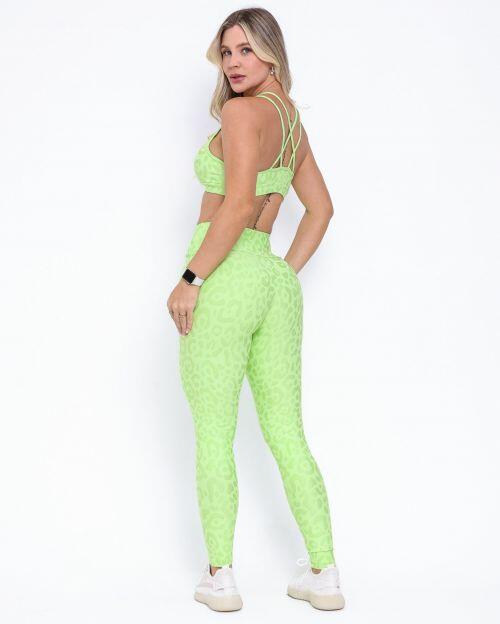Conjunto Cal�a Legging B�sica New On�a Fit + Top Lu