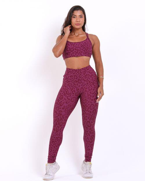 Conjunto Cal�a Legging B�sica New On�a Fit + Top Lu