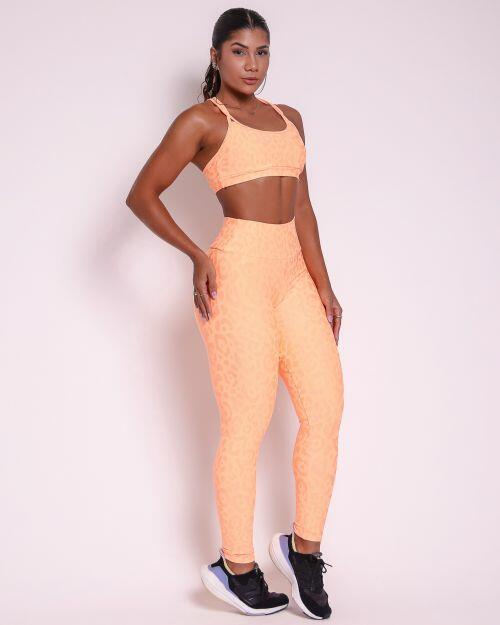 Conjunto Cal�a Legging B�sica New On�a Fit + Top Lu
