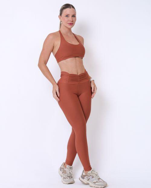 Conjunto Calça Básica Cós Franzido Light + Top Jhully