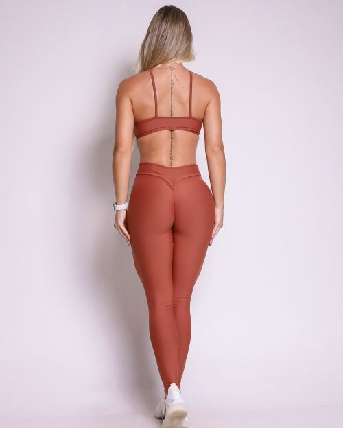 Macacão Empina Decotado Light