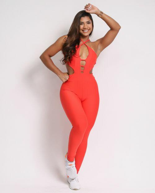 Macac�o Empina Decotado Light