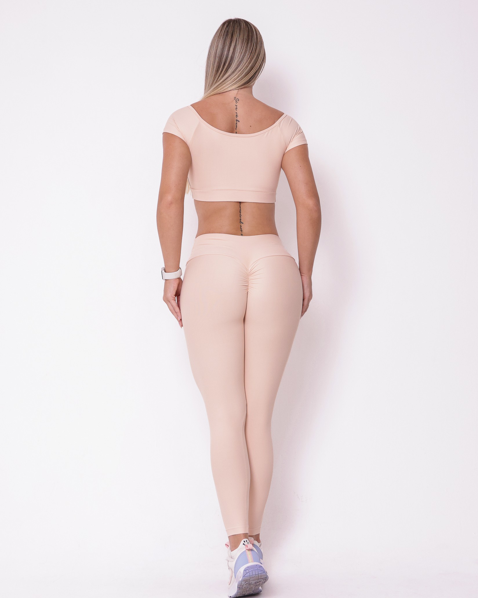 Conjunto Calça Legging Empina Light + Top Manguinha