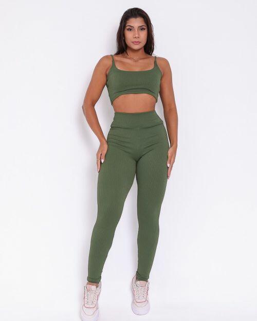 Conjunto Calça Básica Valência + Top Bruna