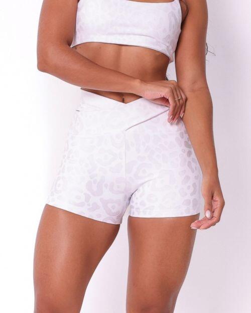 Short B�sico C�s Cruzado New On�a Fit