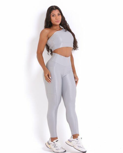 Conjunto Calça Legging Básica Bolso Compressão + Top Paloma