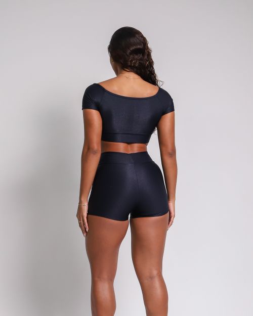 Conjunto Short B�sico Curtinho Compress�o  + Top Manguinha