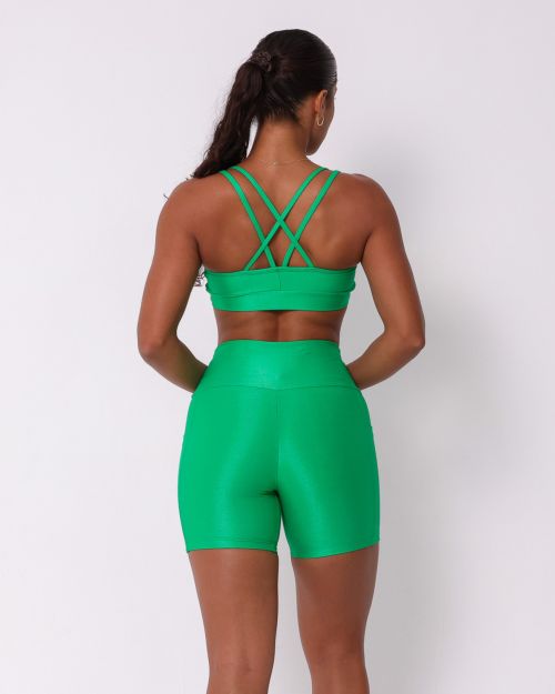 Conjunto Short Bolso Duplo Compress�o  + Top Lu