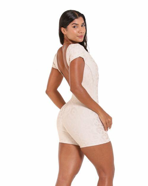 Macaquinho Euphoria New Onça Fit