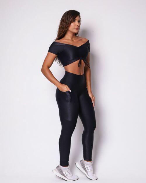 Conjunto Cal�a Legging B�sica Bolso Compress�o + Top Manguinha