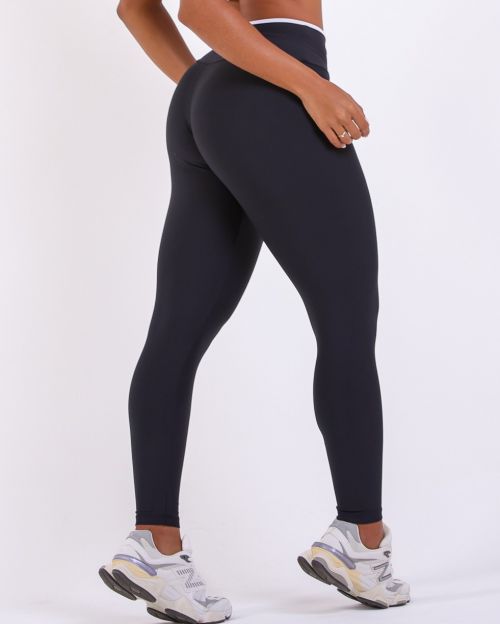 Cal�a Lyra Light