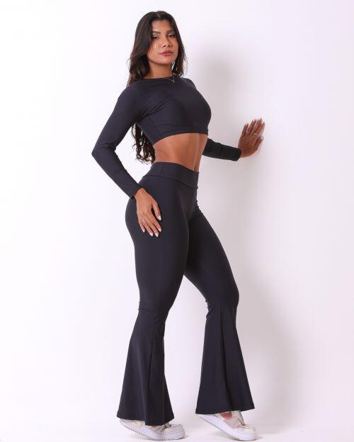 Conjunto Calça Flare Light + Top Maria