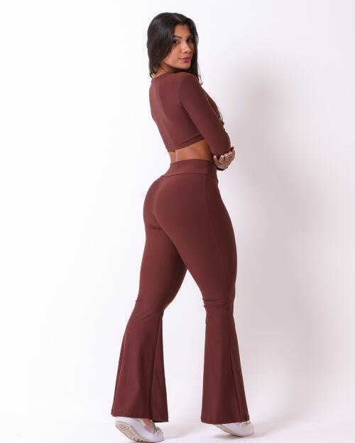 Conjunto Calça Flare Light + Top Maria