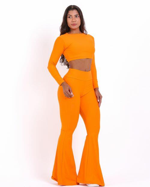 Conjunto Calça Flare Light + Top Maria