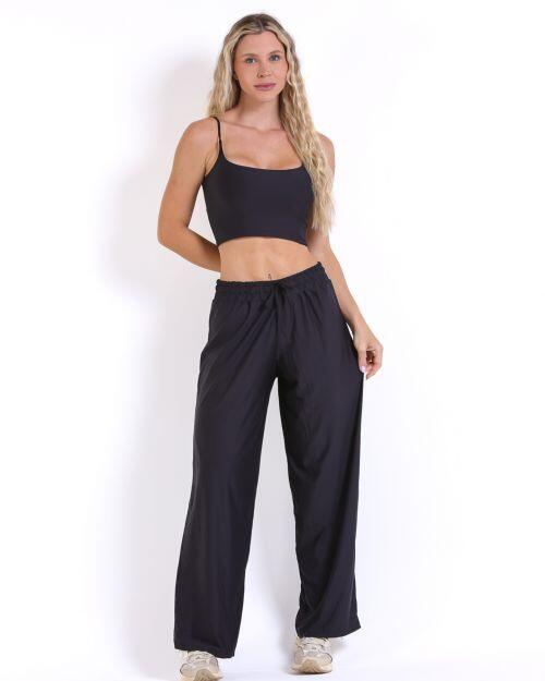 Conjunto Calça Pantalona Wide + Top Regatinha
