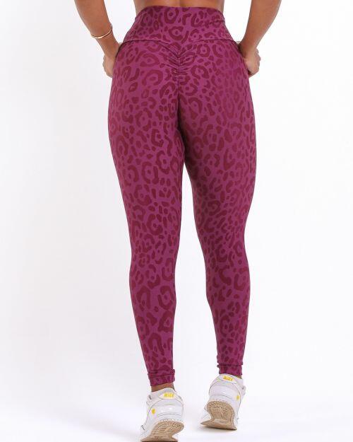 Cal�a Legging Empina New On�a Fit