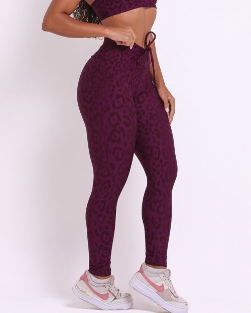 Cal�a Legging Empina New On�a Fit