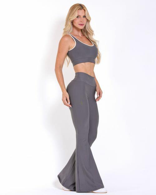 Conjunto Cal�a Flare Light + Top Scandal