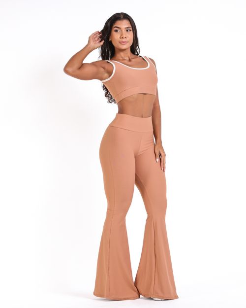 Conjunto Cal�a Flare Light + Top Scandal