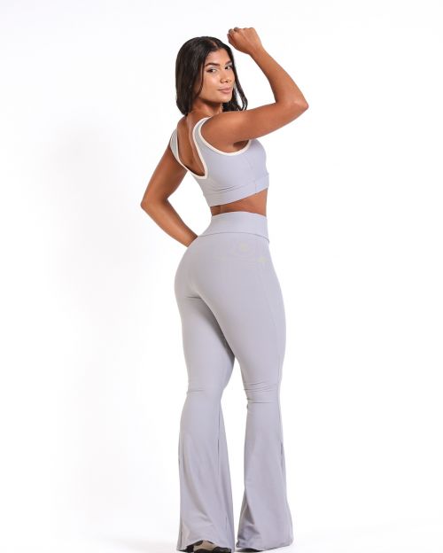 Conjunto Cal�a Flare Light + Top Scandal