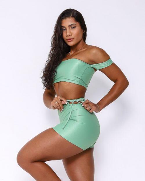Conjunto Short Empina Ajuste Compress�o + Top Ciganinha