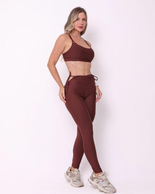 Conjunto Calça Empina Ajuste Light + Top Lu