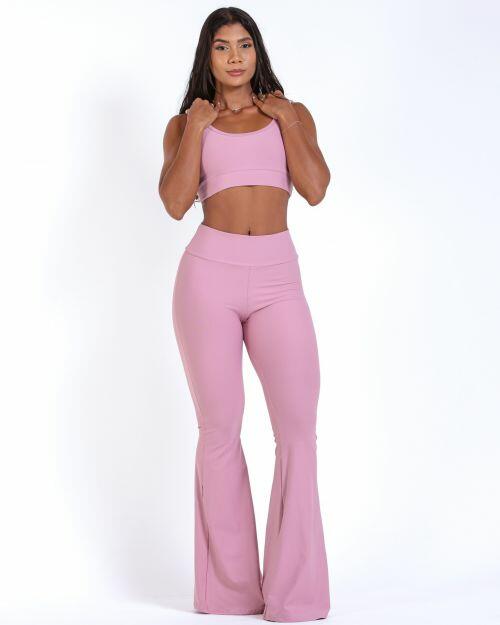 Conjunto Calça Flare Light + Top Scandal Basic
