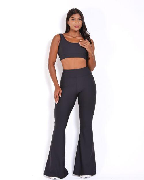 Conjunto Calça Flare Light + Top Scandal Basic