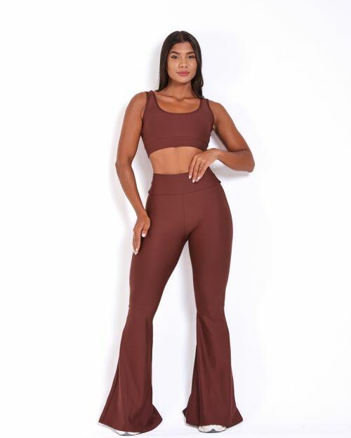 Conjunto Calça Flare Light + Top Scandal Basic