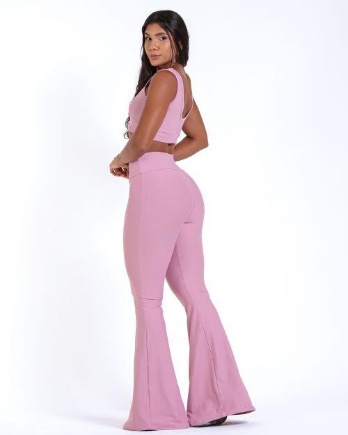 Conjunto Calça Flare Light + Top Scandal Basic