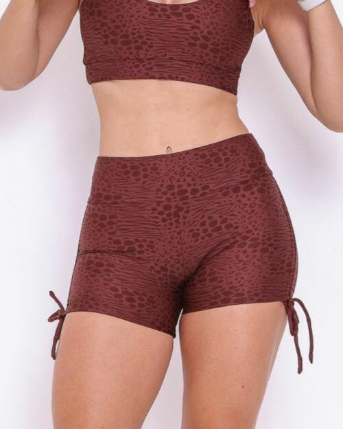 Short Cross Feline (P)