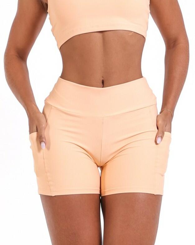 Short Talia Basic Light