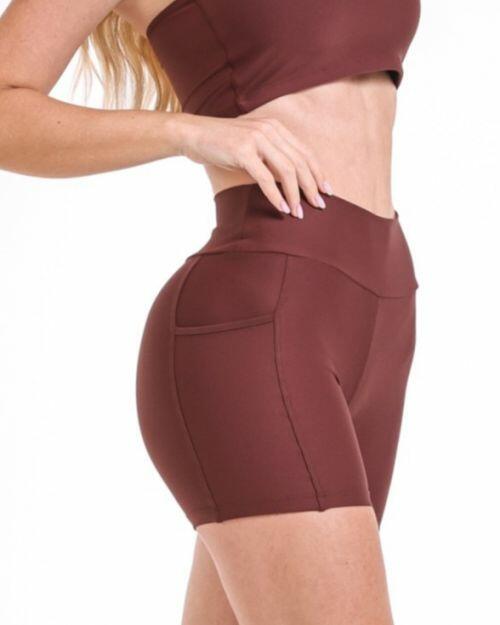 Short Talia Basic Light