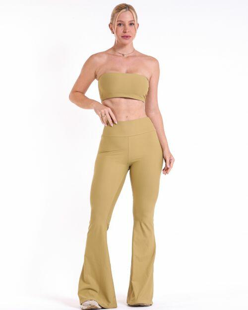 Conjunto Cal�a Flare Light + Top Faixa