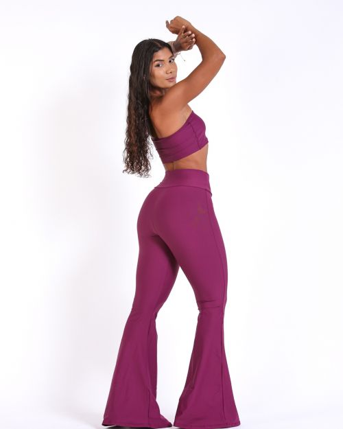 Conjunto Cal�a Flare Light + Top Faixa