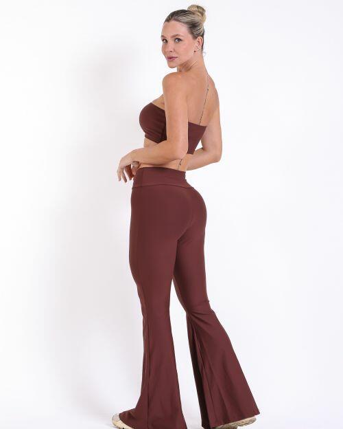 Conjunto Cal�a Flare Light + Top Faixa