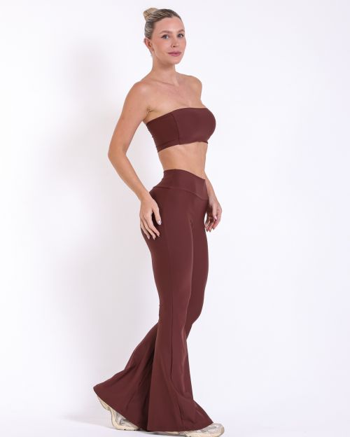 Conjunto Cal�a Flare Light + Top Faixa