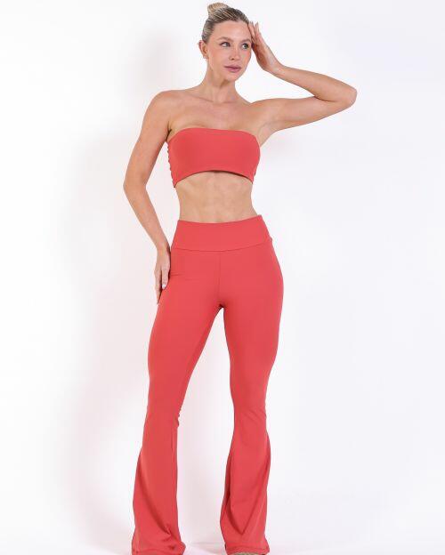 Conjunto Cal�a Flare Light + Top Faixa